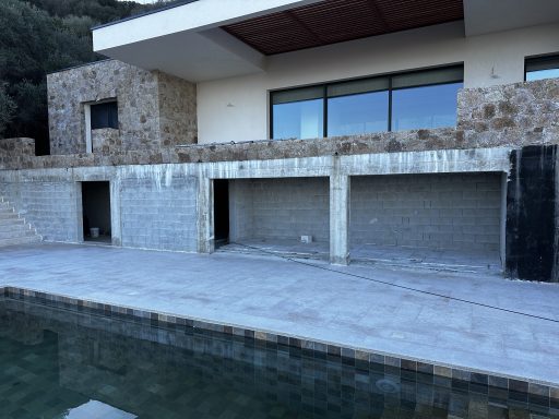 Villa contemporaine – menuiseries aluminium Villa contemporaine – menuiseries aluminium